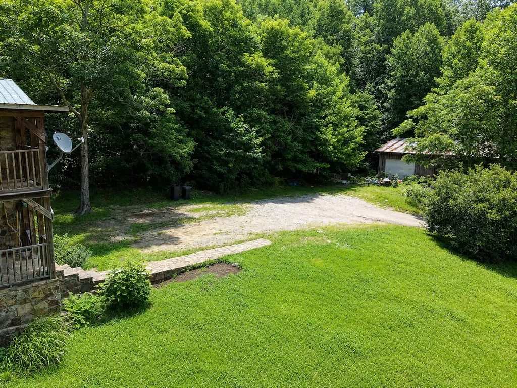 1493 Missouri Hollow Road Monticello KY 42633