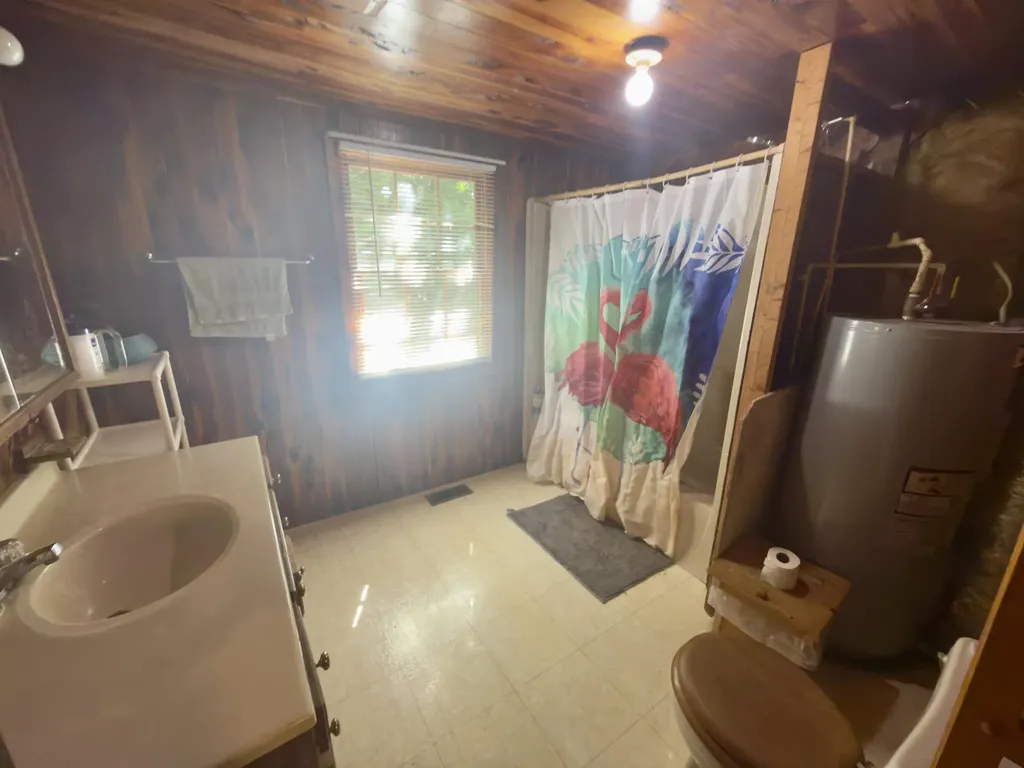 1493 Missouri Hollow Road Monticello KY 42633
