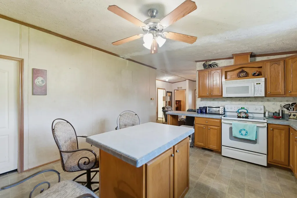 246 Briarwood Drive Burnside KY 42519