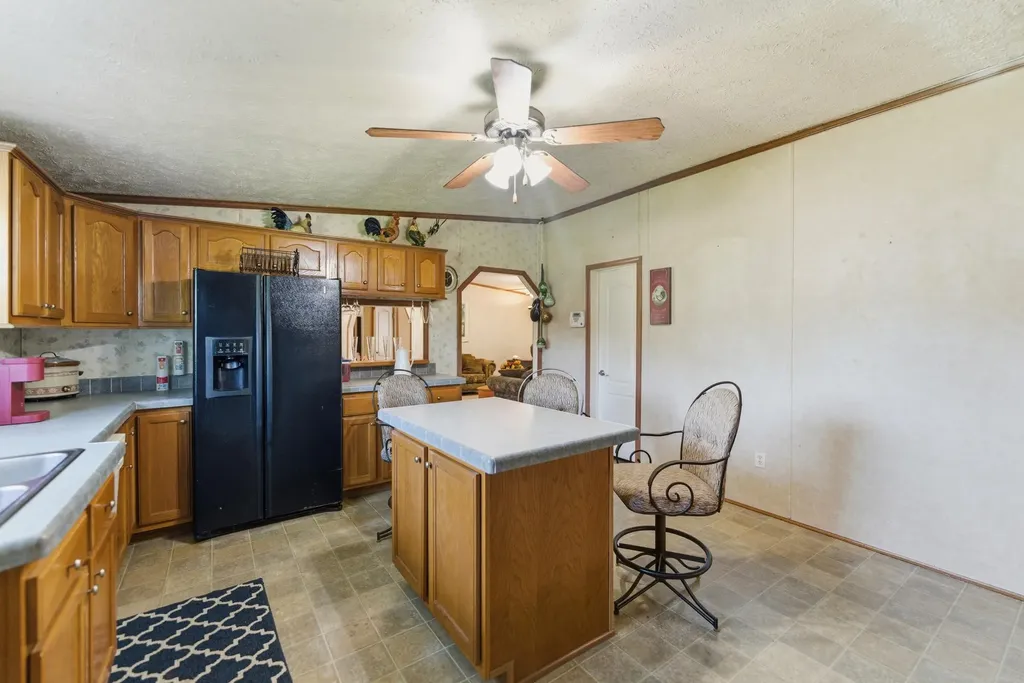 246 Briarwood Drive Burnside KY 42519