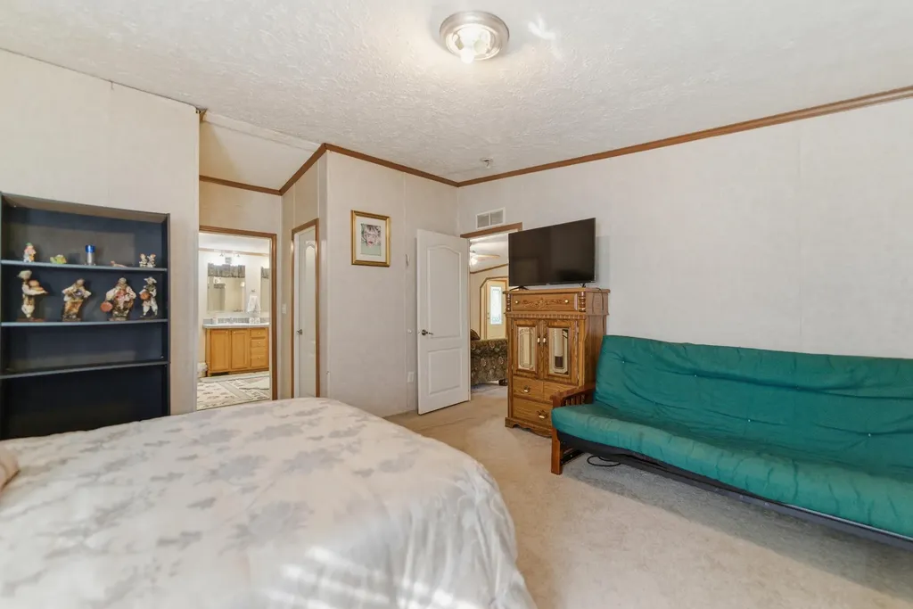 246 Briarwood Drive Burnside KY 42519