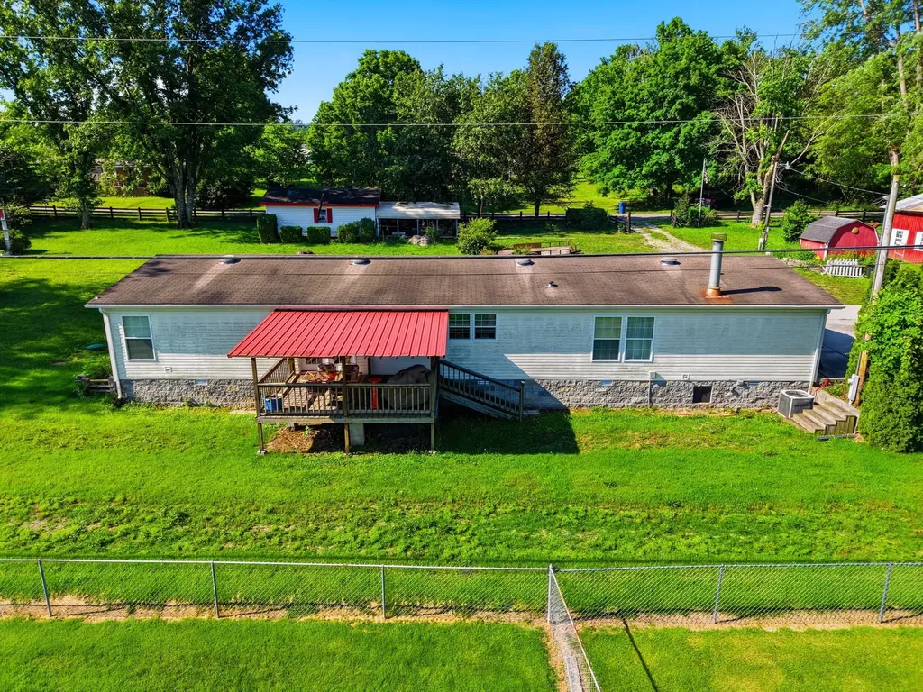 246 Briarwood Drive Burnside KY 42519