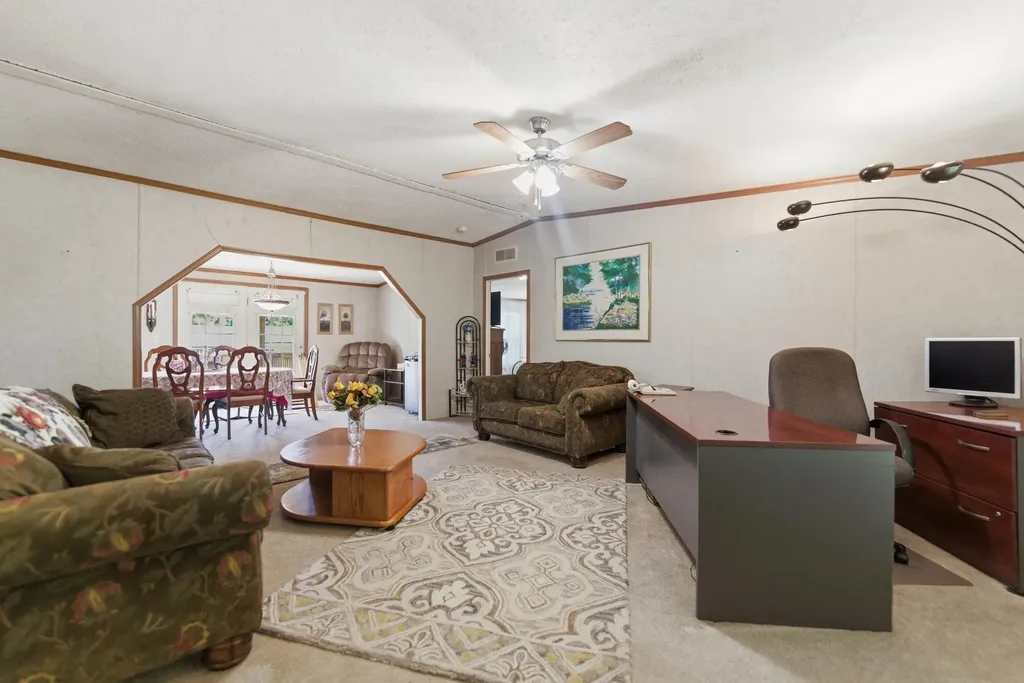 246 Briarwood Drive Burnside KY 42519
