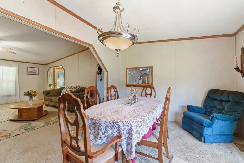 246 Briarwood Drive Burnside KY 42519