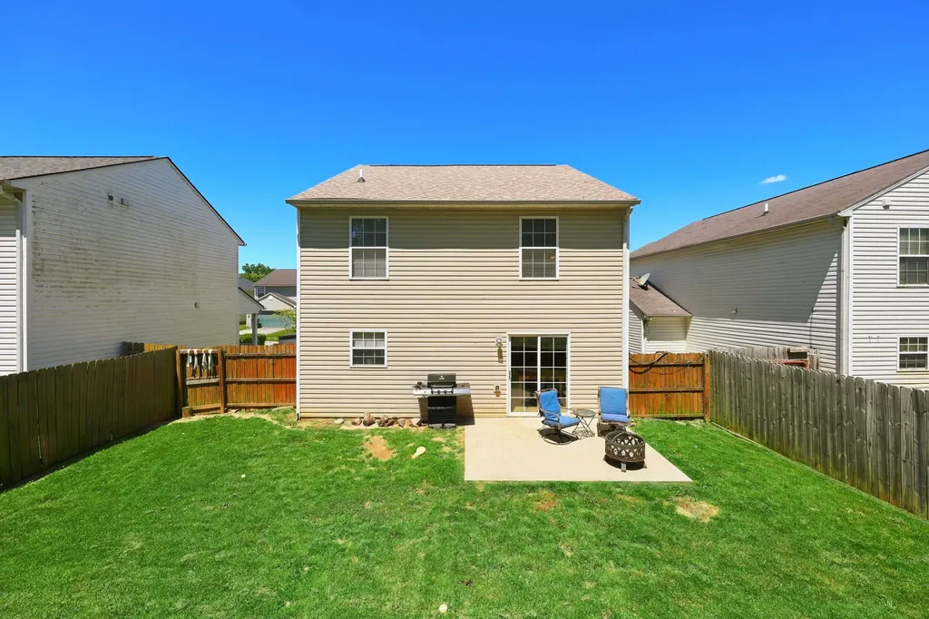 124 River Run Court Georgetown KY 40324