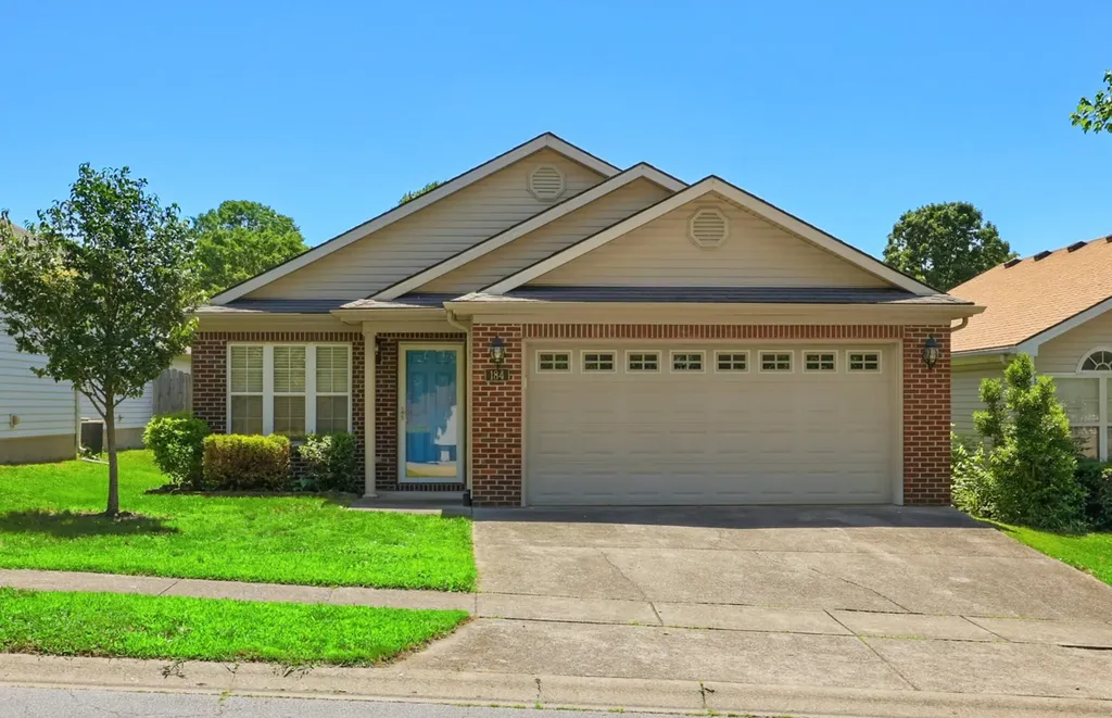 184 White Oak Trace Lexington KY 40511