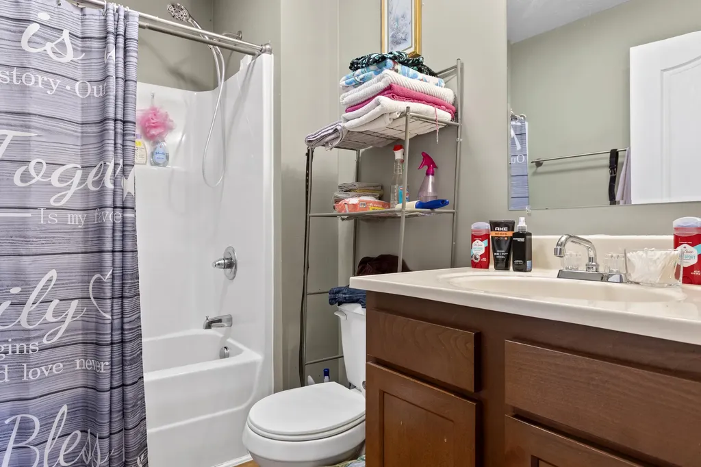 25 Winslow Clay City KY 40312