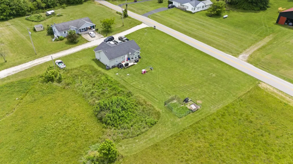 25 Winslow Clay City KY 40312