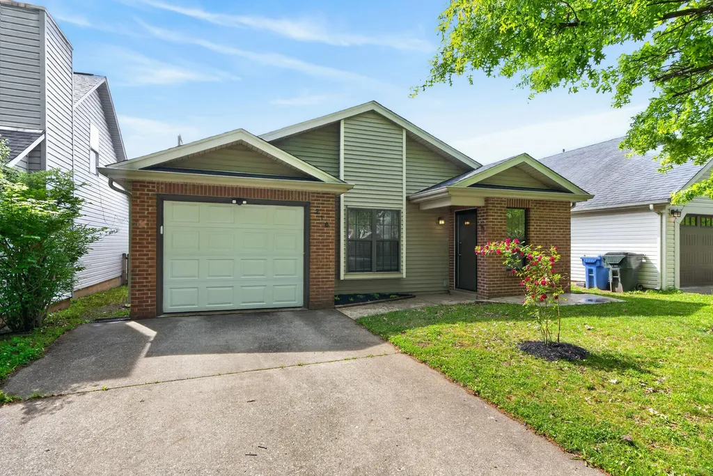 216 Pleasant Pointe Drive Lexington KY 40517