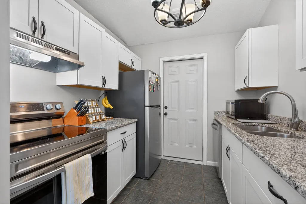 216 Pleasant Pointe Drive Lexington KY 40517