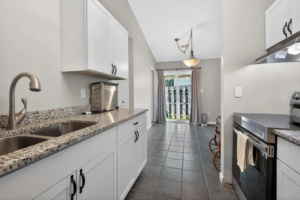 216 Pleasant Pointe Drive Lexington KY 40517