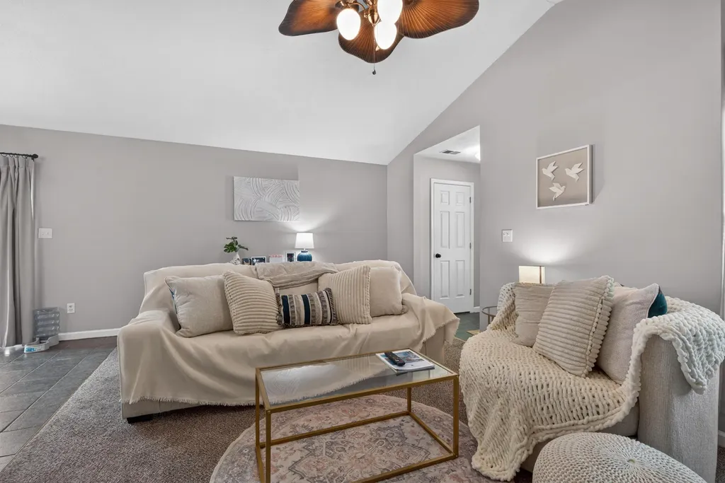 216 Pleasant Pointe Drive Lexington KY 40517