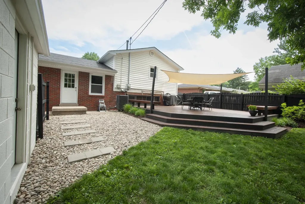 2183 Stephens Lane Lexington KY 40504