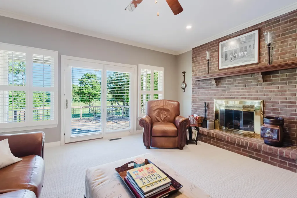 120 High Point Court Nicholasville KY 40356