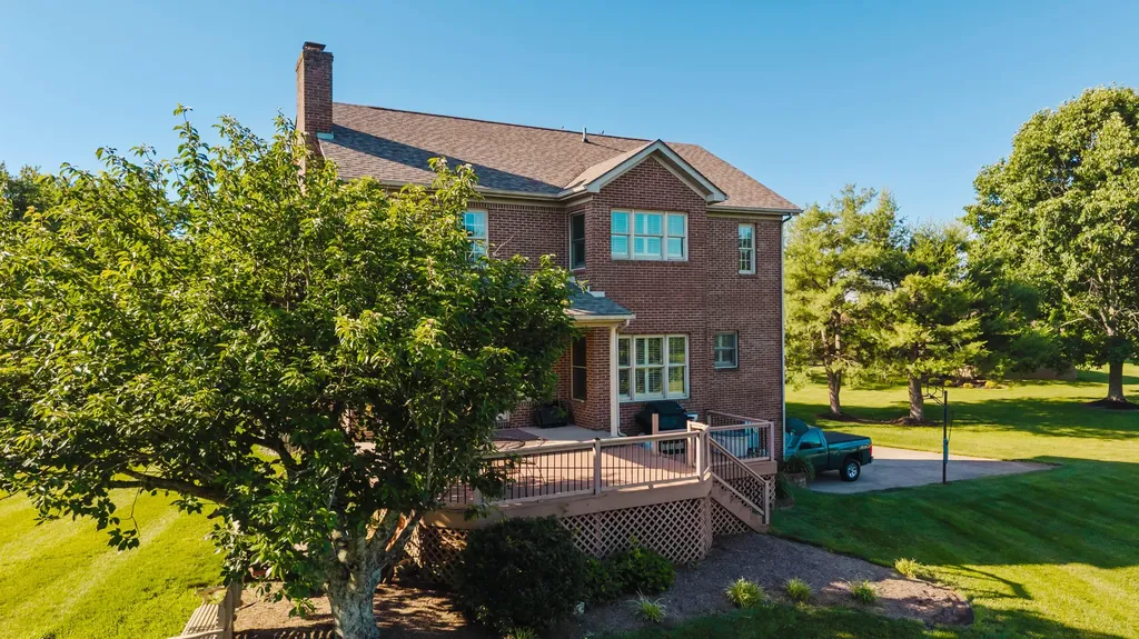 120 High Point Court Nicholasville KY 40356