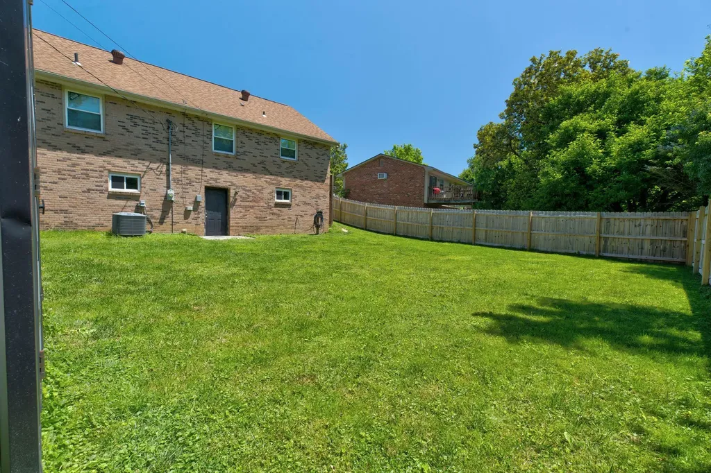 120 Tamarix Drive Mt Sterling KY 40353