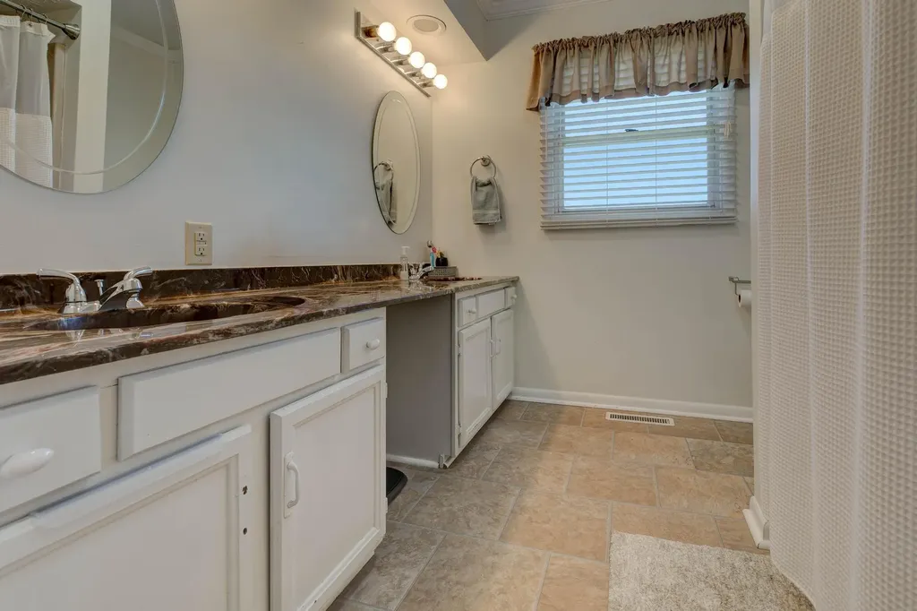 1207 Shadelawn Drive Mt Sterling KY 40353