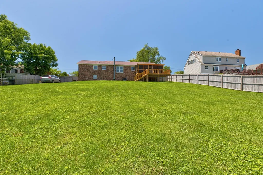 1207 Shadelawn Drive Mt Sterling KY 40353