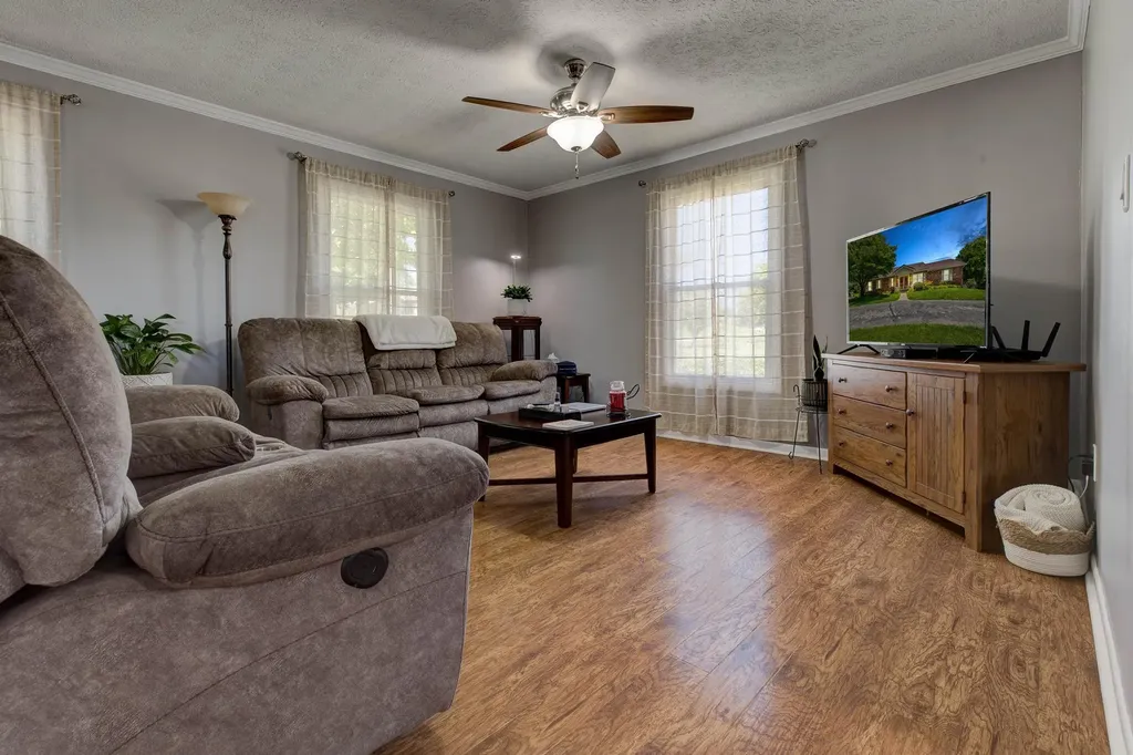 1207 Shadelawn Drive Mt Sterling KY 40353