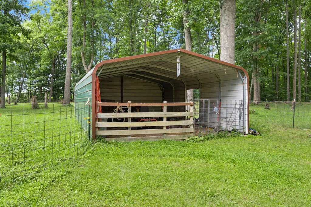 1545 Liberty Road Eubank KY 42567