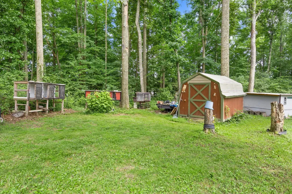 1545 Liberty Road Eubank KY 42567