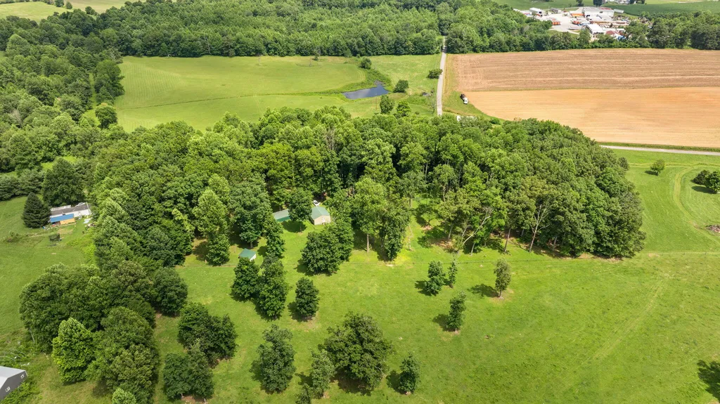 1545 Liberty Road Eubank KY 42567