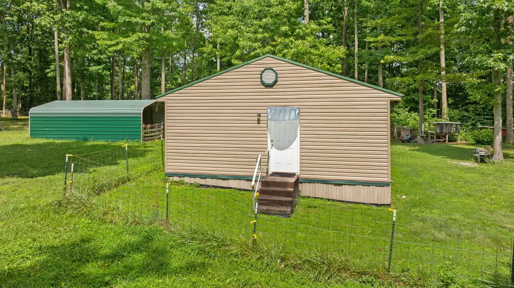 1545 Liberty Road Eubank KY 42567