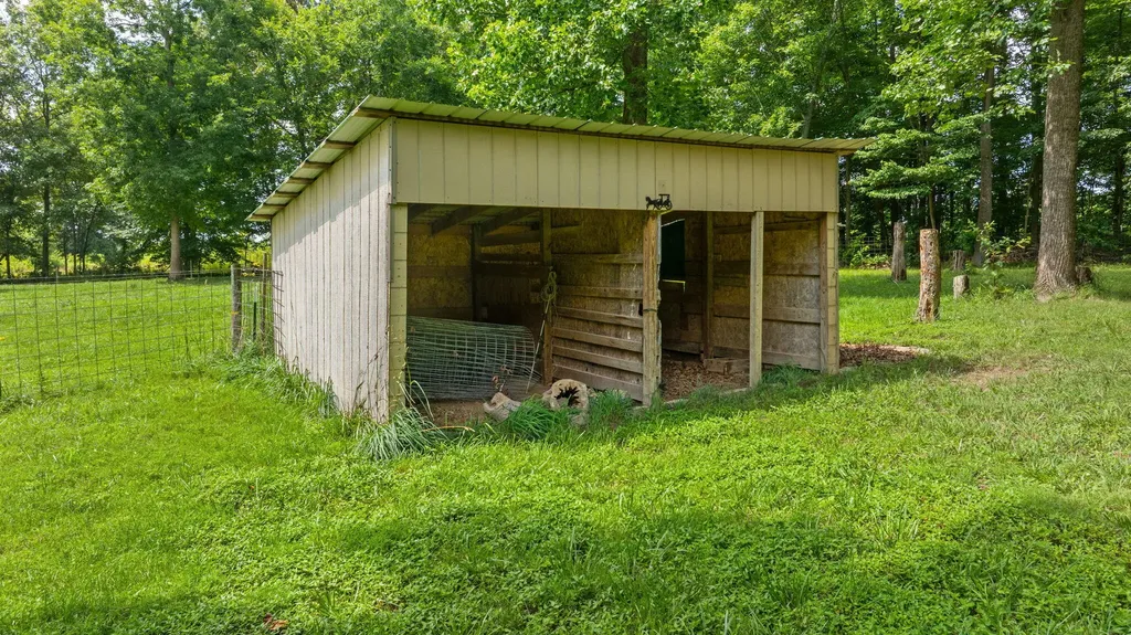 1545 Liberty Road Eubank KY 42567
