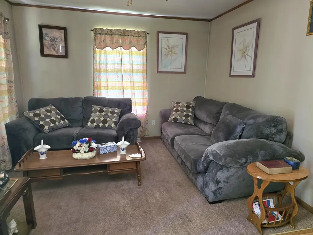 1545 Liberty Road Eubank KY 42567