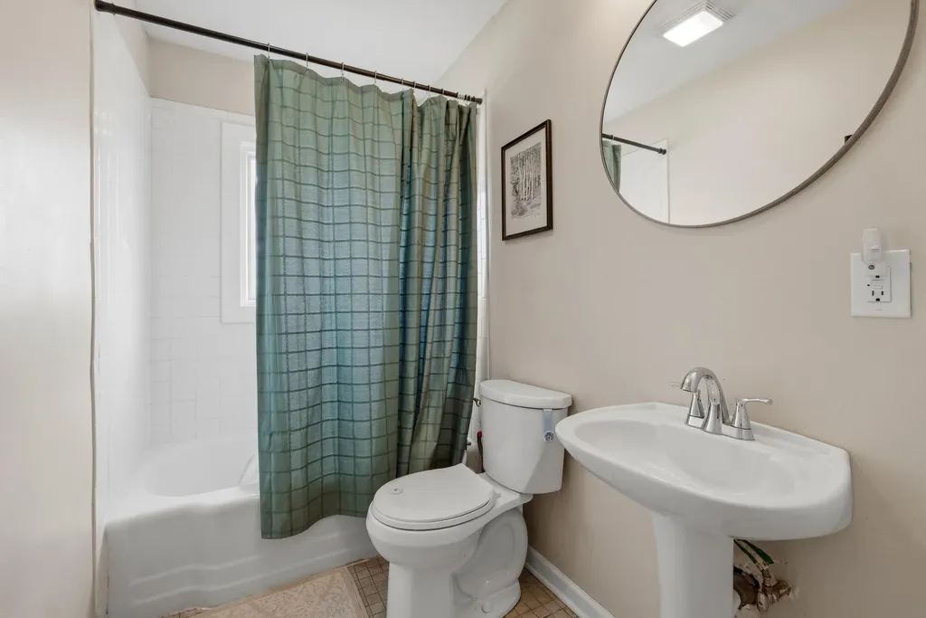 334 Pleasant Hill Drive Harrodsburg KY 40330