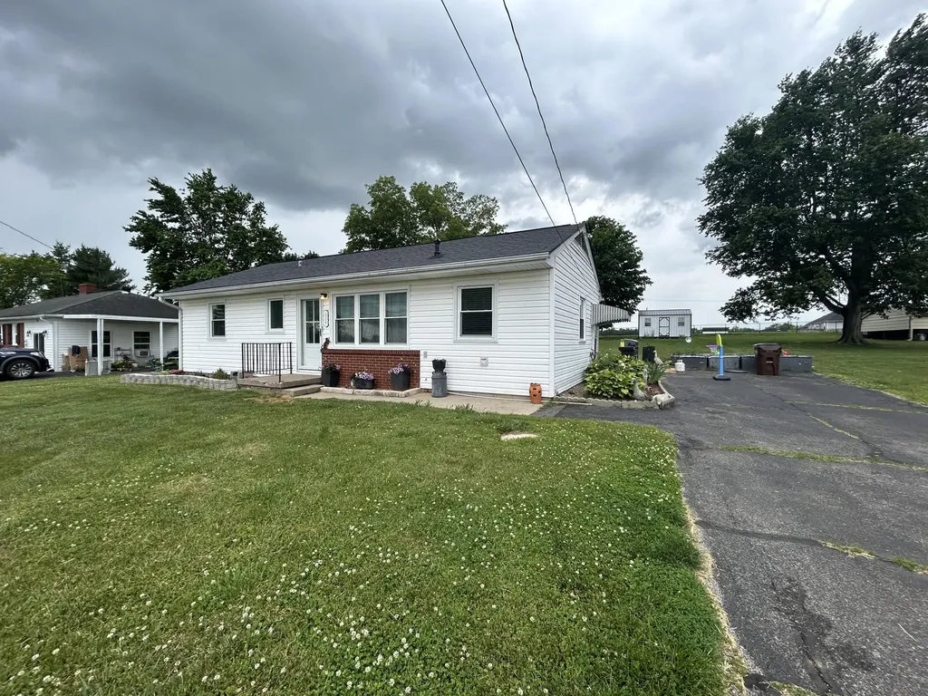 334 Pleasant Hill Drive Harrodsburg KY 40330