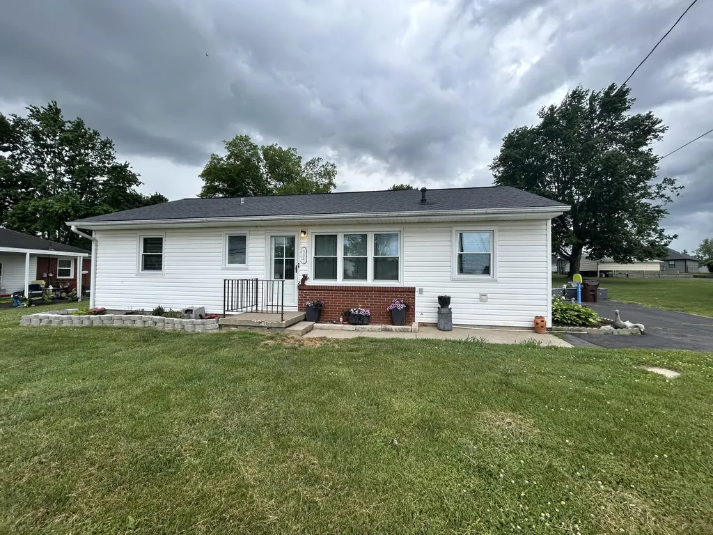 334 Pleasant Hill Drive Harrodsburg KY 40330