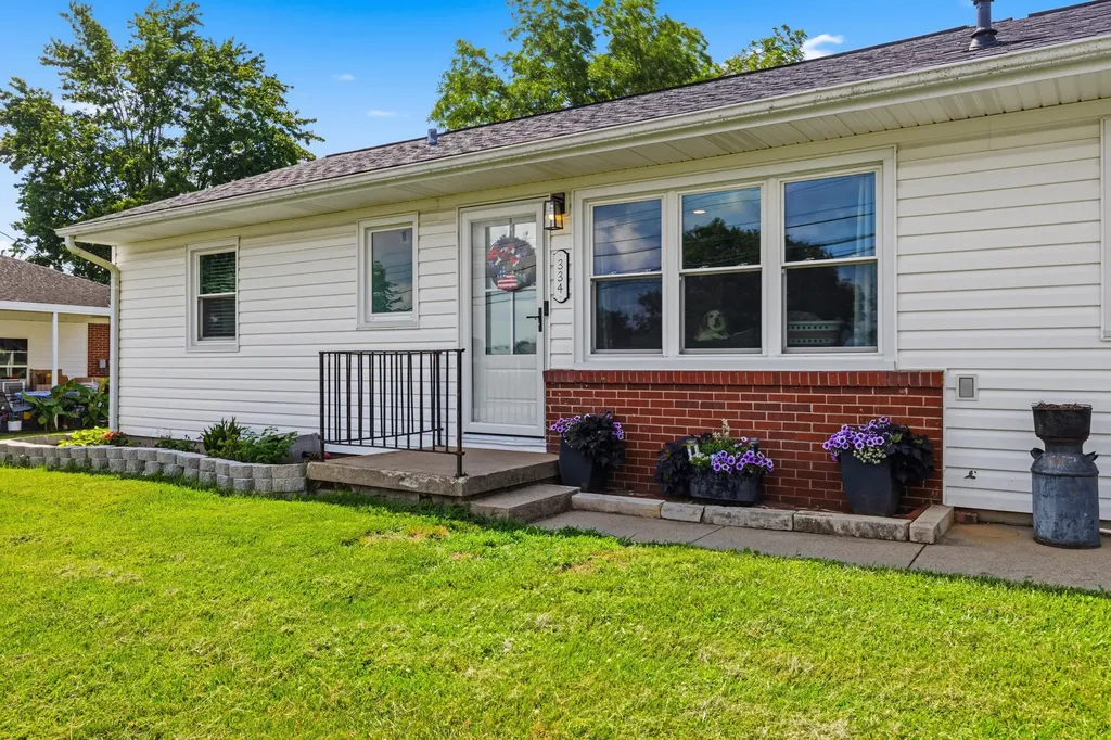 334 Pleasant Hill Drive Harrodsburg KY 40330