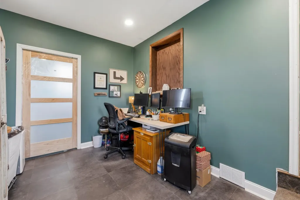 334 Pleasant Hill Drive Harrodsburg KY 40330