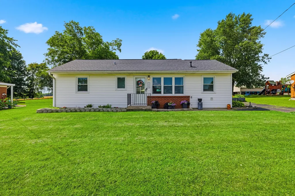 334 Pleasant Hill Drive Harrodsburg KY 40330