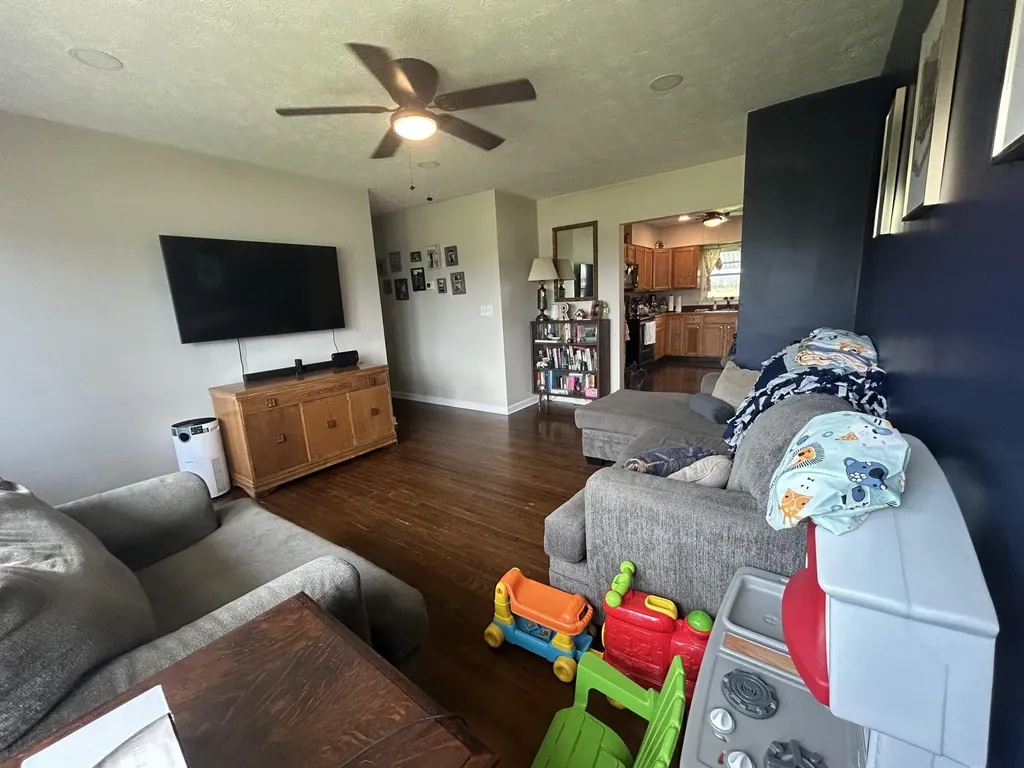 334 Pleasant Hill Drive Harrodsburg KY 40330