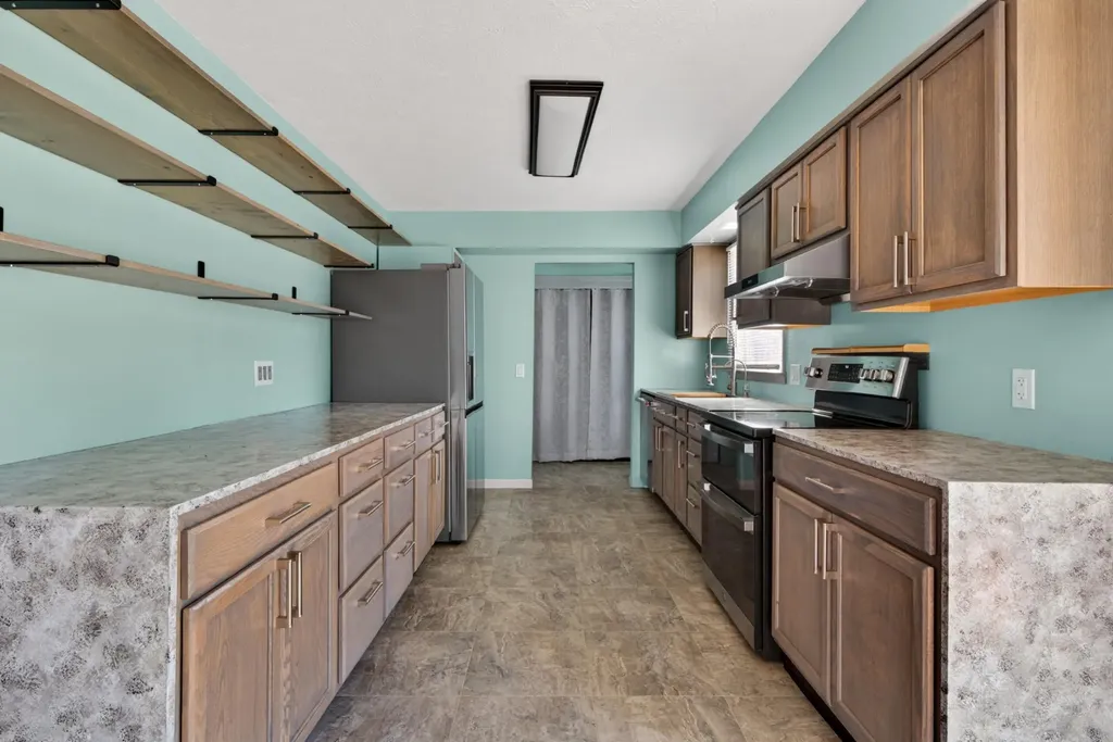 1740 Silver Lane Lexington KY 40505