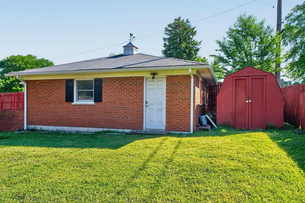 1740 Silver Lane Lexington KY 40505