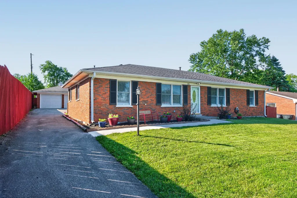 1740 Silver Lane Lexington KY 40505