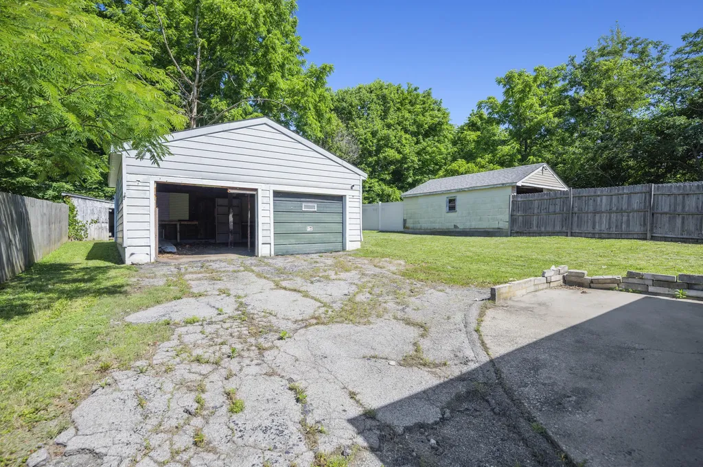 20 Jackson Street Winchester KY 40391