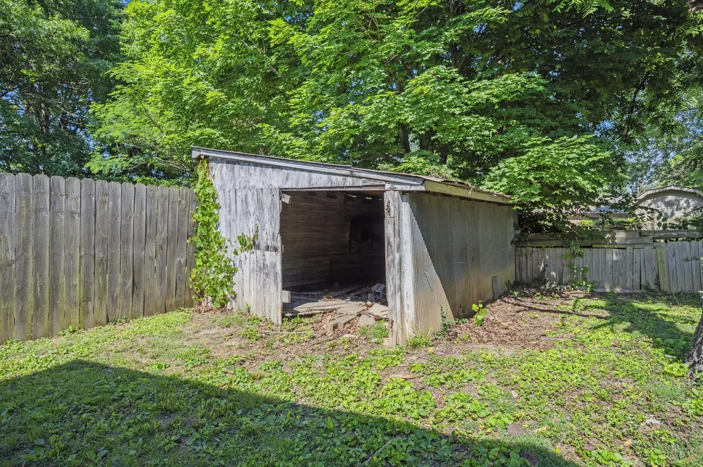 20 Jackson Street Winchester KY 40391