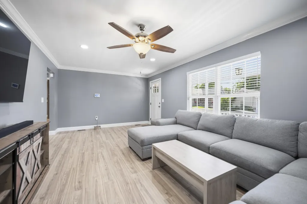 20 Jackson Street Winchester KY 40391