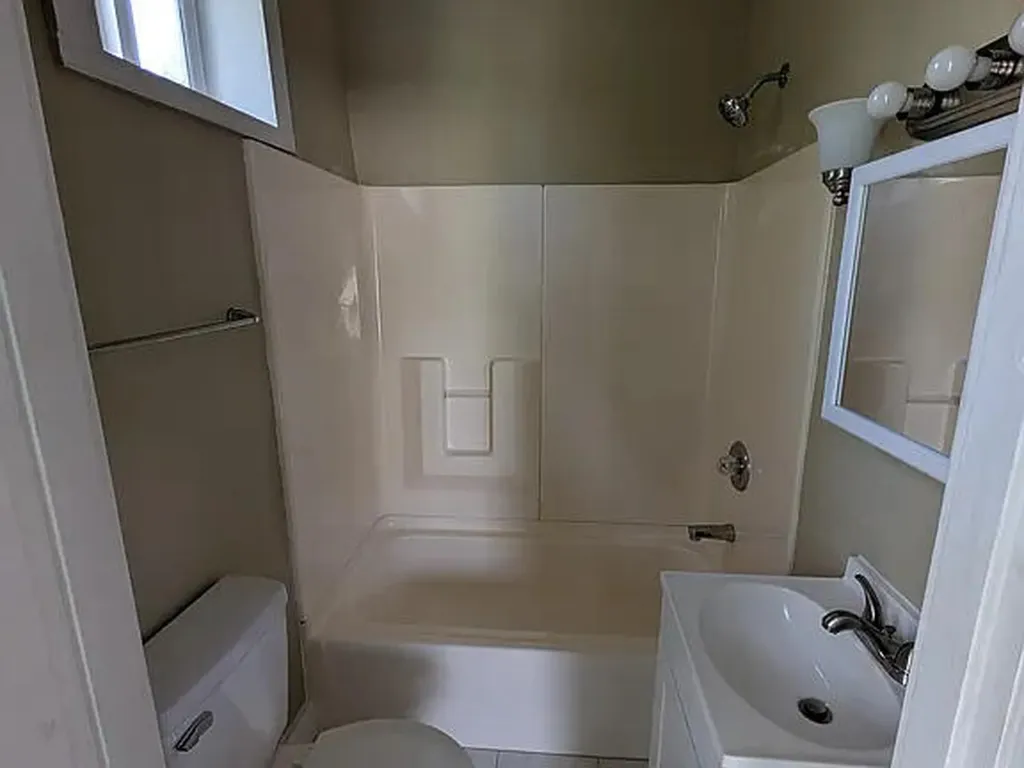 254 Mount Airy Avenue Paris KY 40361