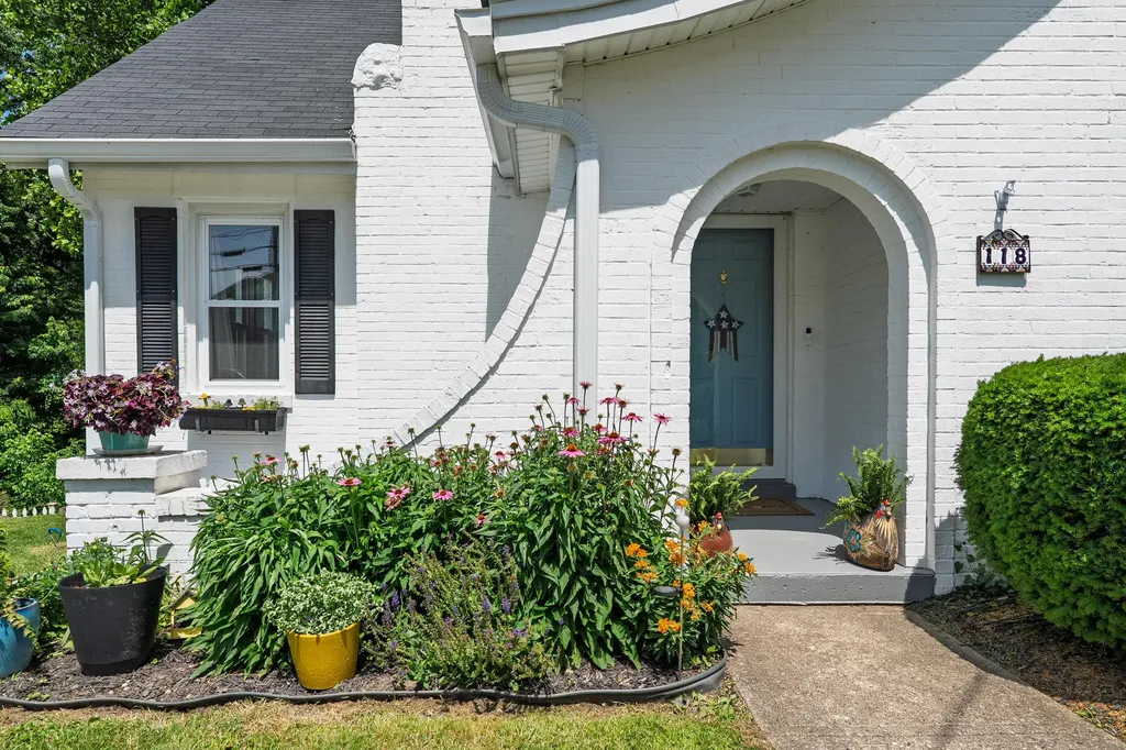 118 Cynthiana Street Williamstown KY 41097