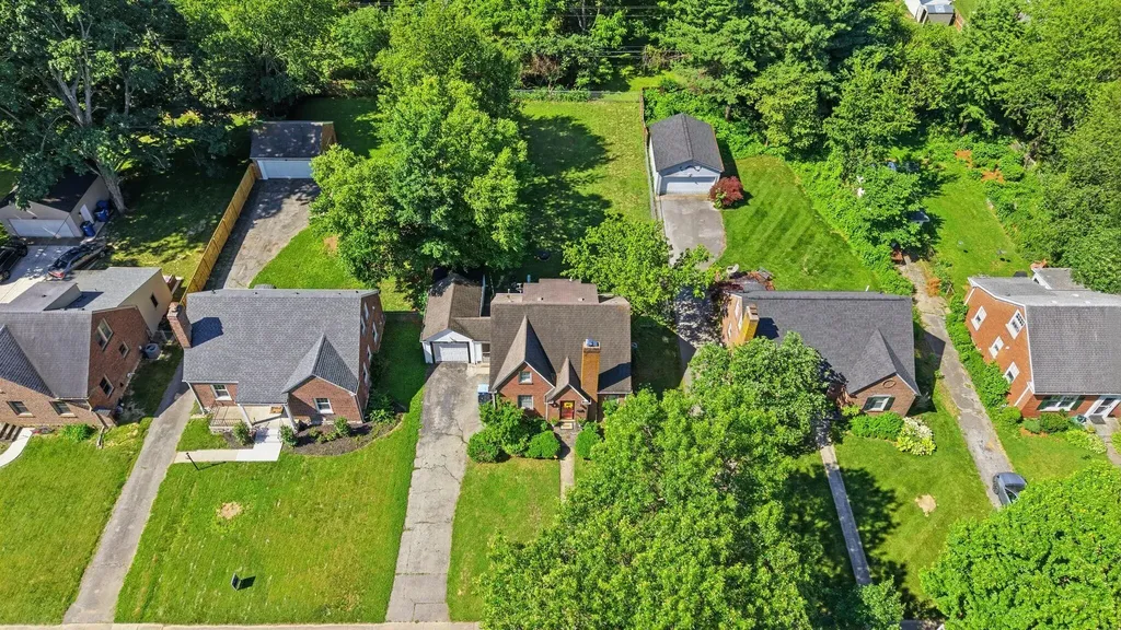516 Rosemont Lexington KY 40503