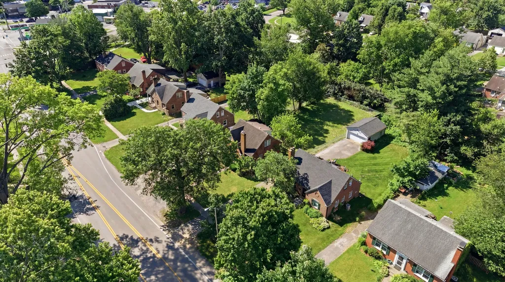516 Rosemont Lexington KY 40503