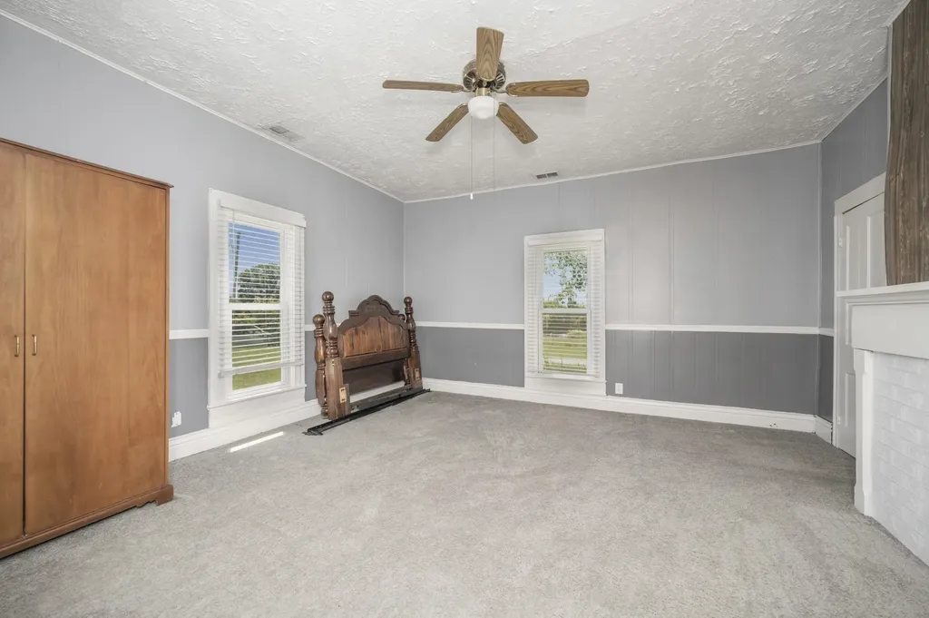 1160 Hopewell Road Harrodsburg KY 40330