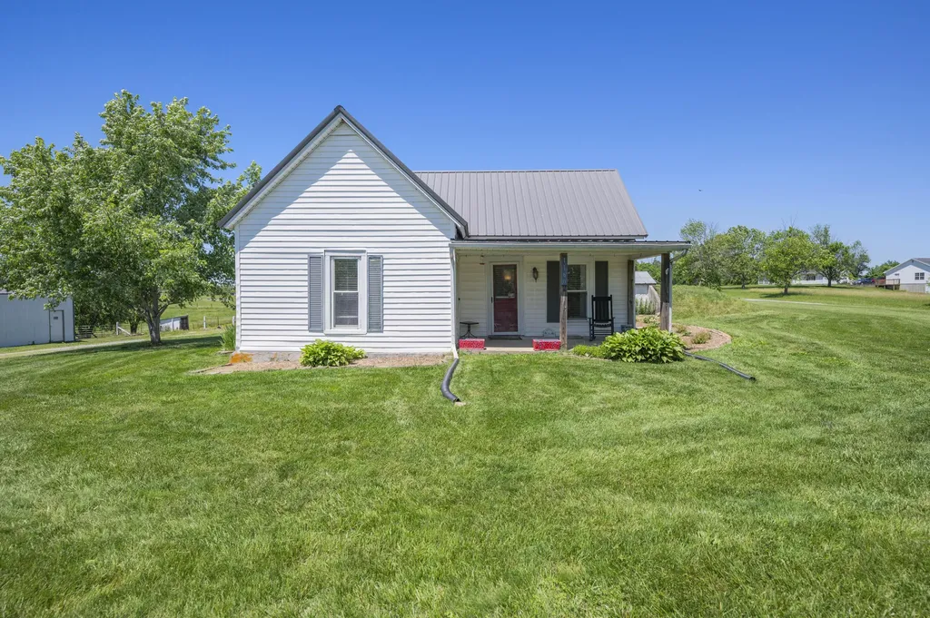 1160 Hopewell Road Harrodsburg KY 40330