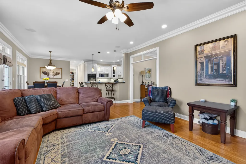 2228 Barnwell Lane Lexington KY 40513