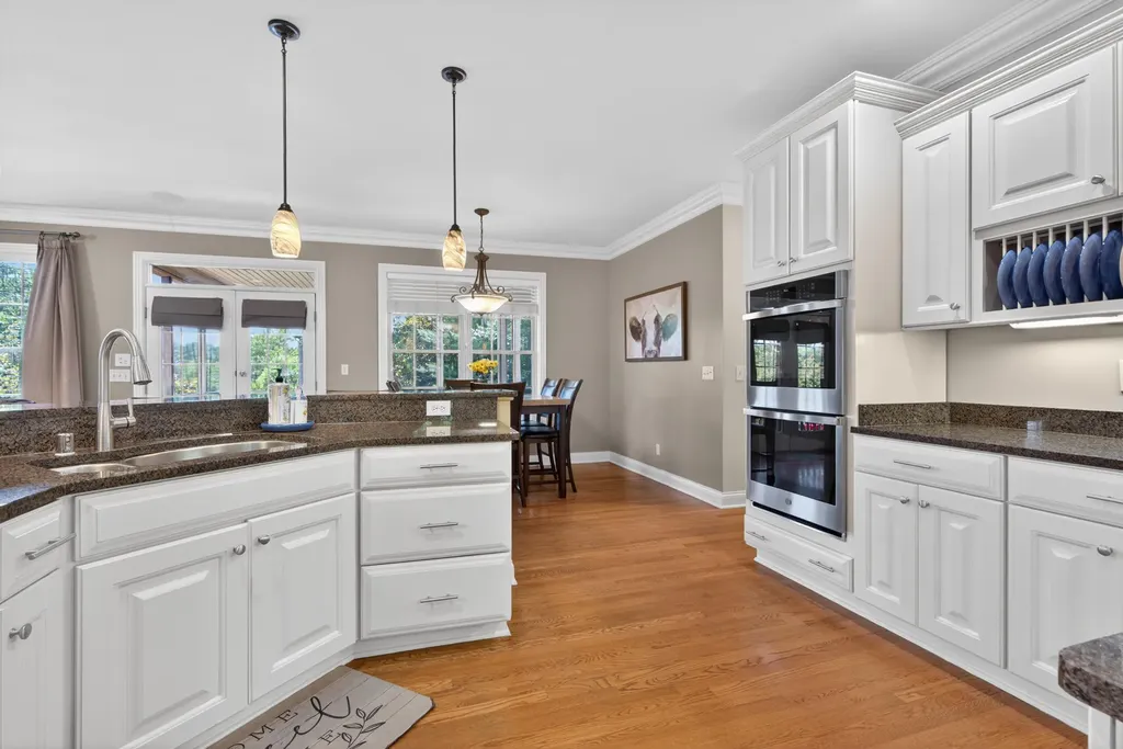 2228 Barnwell Lane Lexington KY 40513